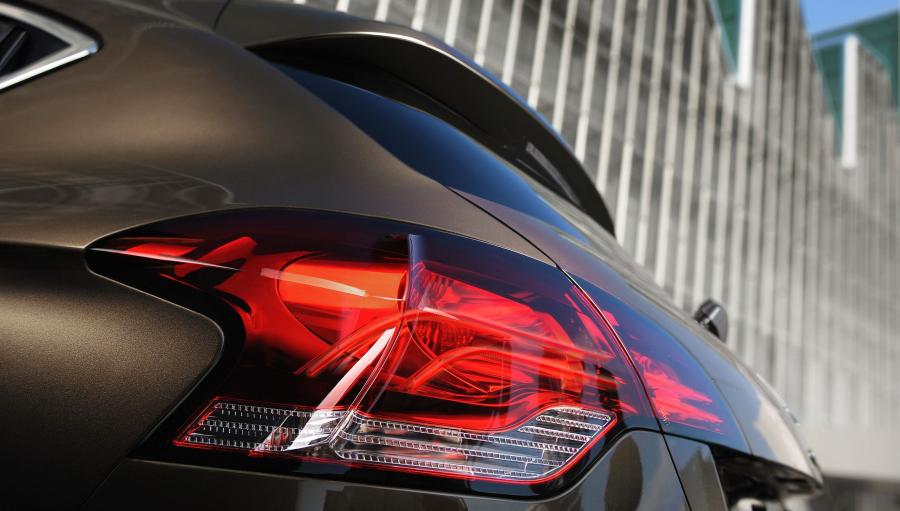  Citroen DS4 2010 года  (фото 108 из 143)